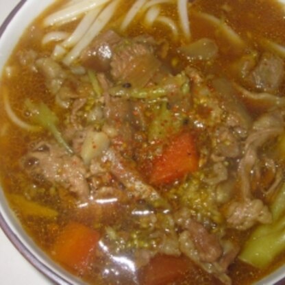 拉麺用の豚骨スープと残ったカレーで。コクがありますね＾＾